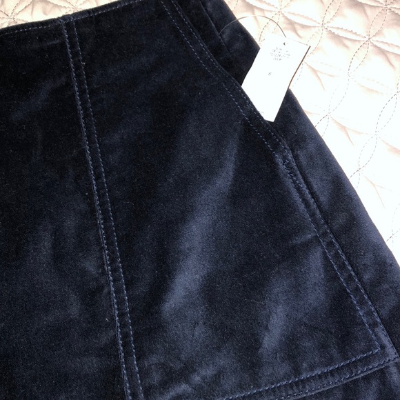 GAP navy velvet skirt - Picture 4 of 6